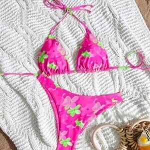 SHEIN NEW BIKINI TRIANGLE TOP SEXY SIZE SMALL NIB